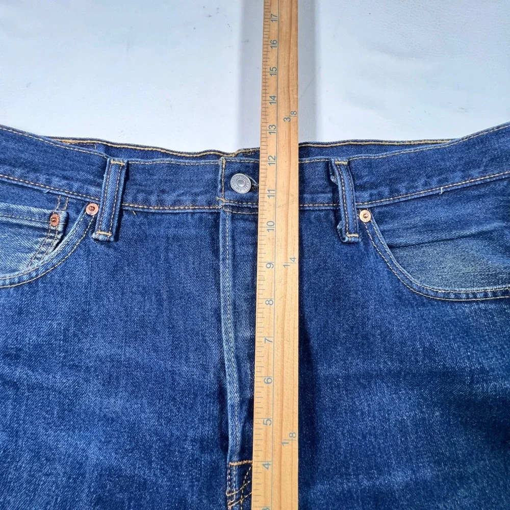 Levis 501 Original Fit Jeans Mens 36x32 Blue Straight Leg Button Fly Denim Work